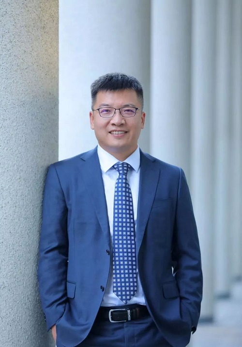 光华MBA校友故事丨陈保印：君子豹变，其文蔚也