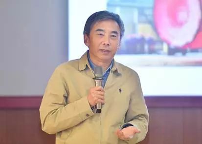 龚江辉：中国制造!是如何炼成的?——北师大MBA京师人文论坛之“明师”系列第三讲举行