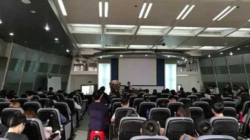 武汉MBA名师讲座丨《东西方文化对比—人口问题与现代化》